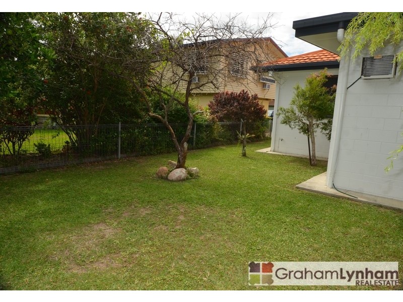 5 Richardson Street, Douglas QLD 4814