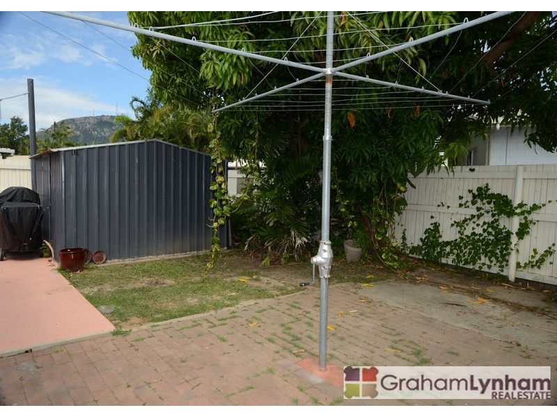 5 Richardson Street, Douglas QLD 4814