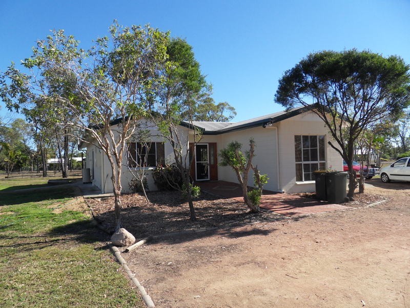 1 Holly Court, Mount Low QLD 4818