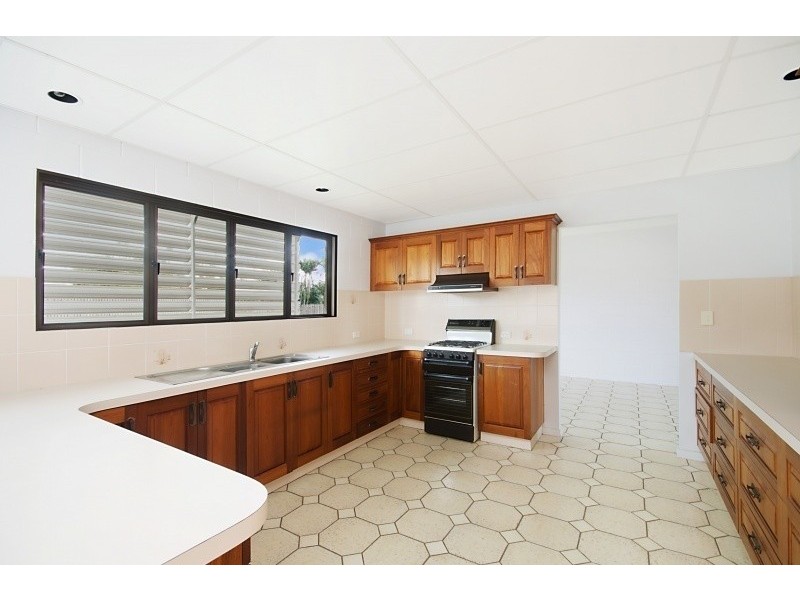 108 Gollogoly’s lane, Rasmussen QLD 4815