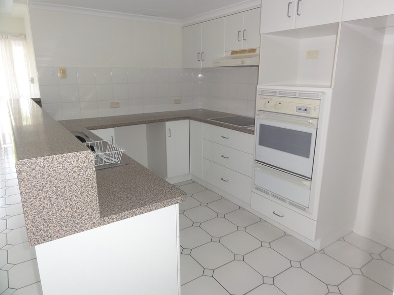 3/8 Paxton Street, North Ward QLD 4810