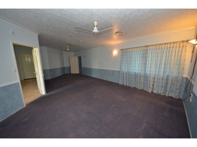 31 Redwood Avenue, Kirwan QLD 4817