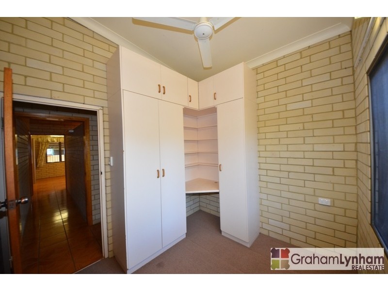 15 Coral Street, Saunders Beach QLD 4818