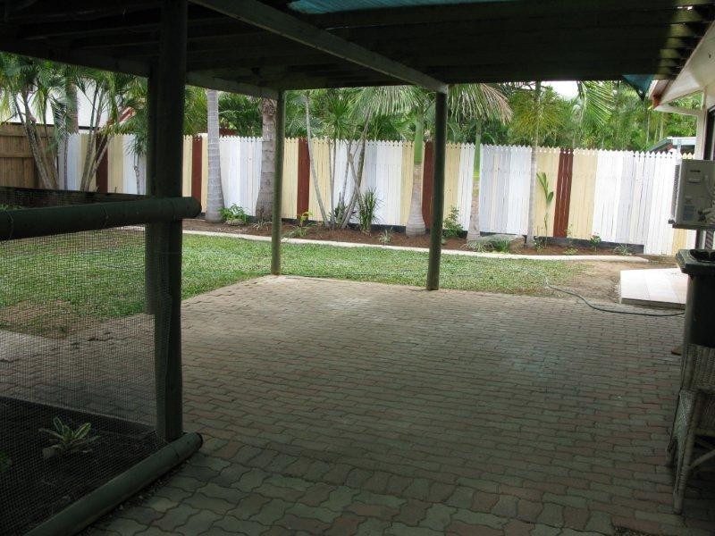 11 Salina Drive, Kelso QLD 4815