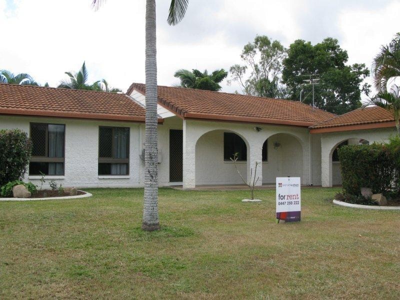 11 Salina Drive, Kelso QLD 4815