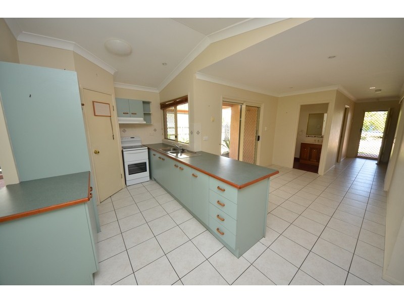 10 Goldfinch Court, Condon QLD 4815