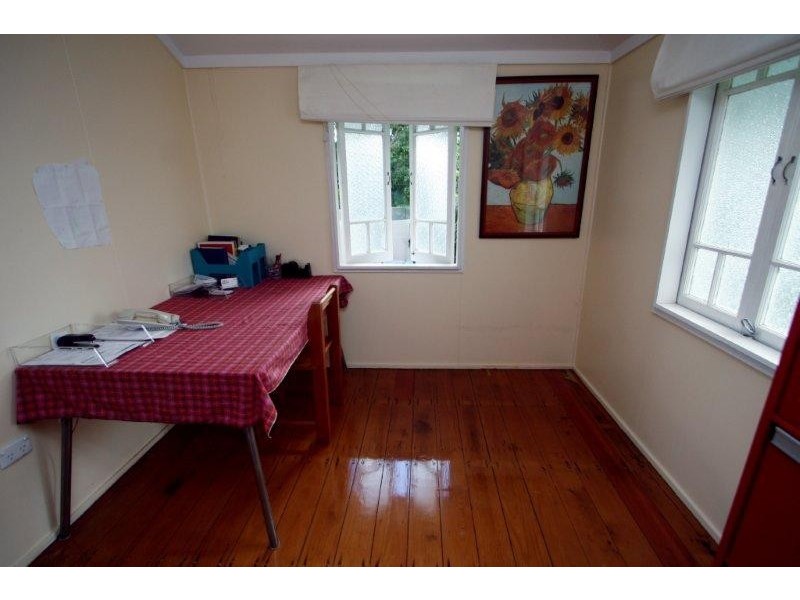 137 Francis Street, West End QLD 4810