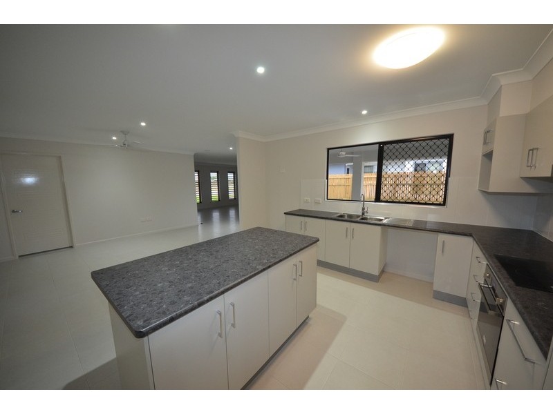 6 Merritt Court, Deeragun QLD 4818