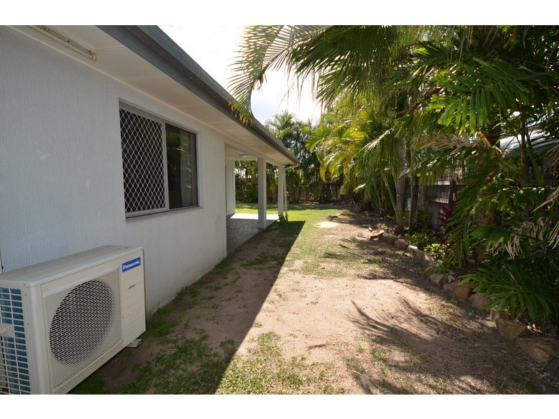 10 Columbine Court, Kirwan QLD 4817