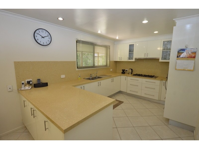 7 Benalla Road, Oak Valley QLD 4811