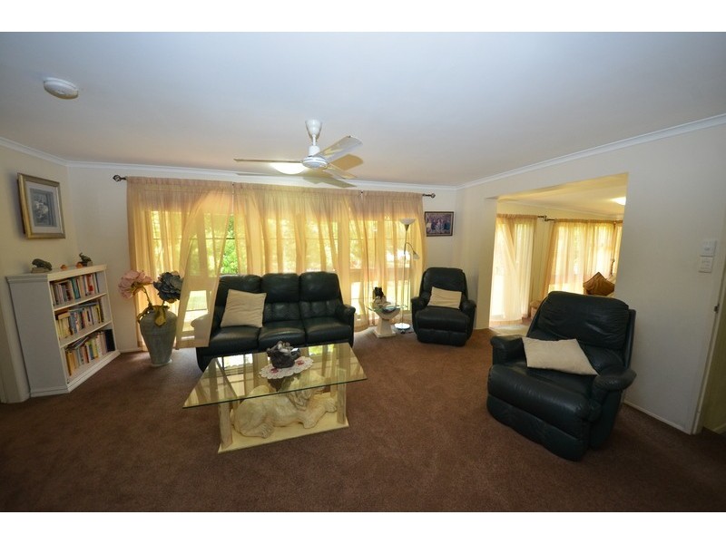 7 Benalla Road, Oak Valley QLD 4811