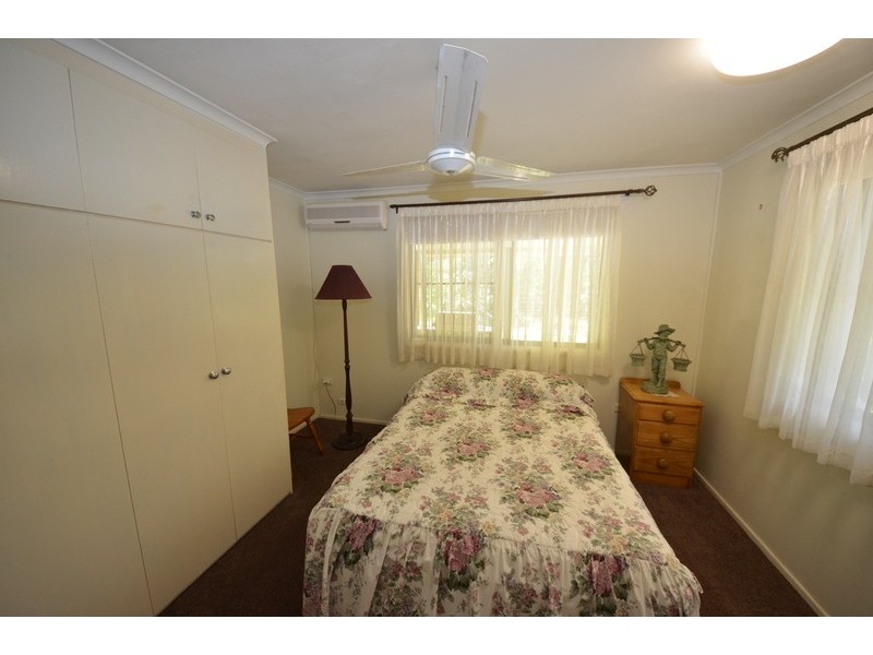 7 Benalla Road, Oak Valley QLD 4811