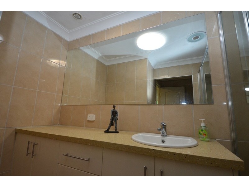 7 Benalla Road, Oak Valley QLD 4811