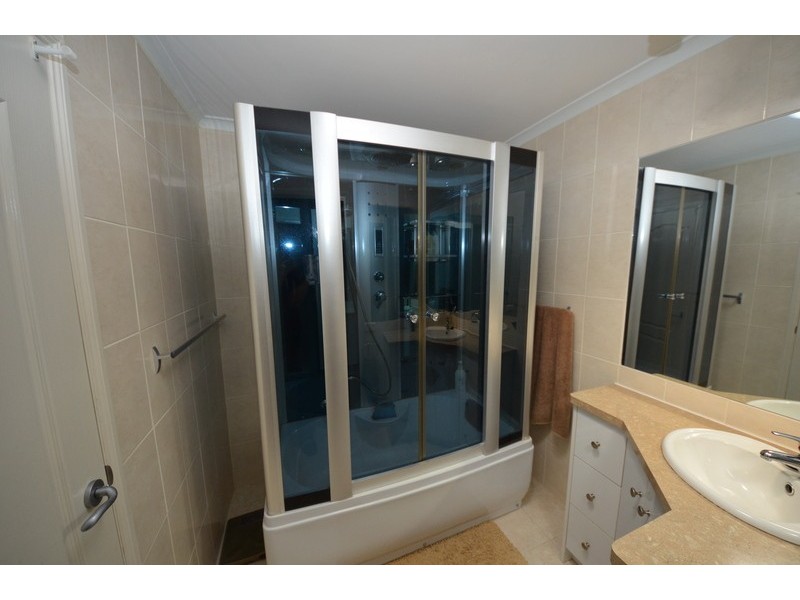 7 Benalla Road, Oak Valley QLD 4811