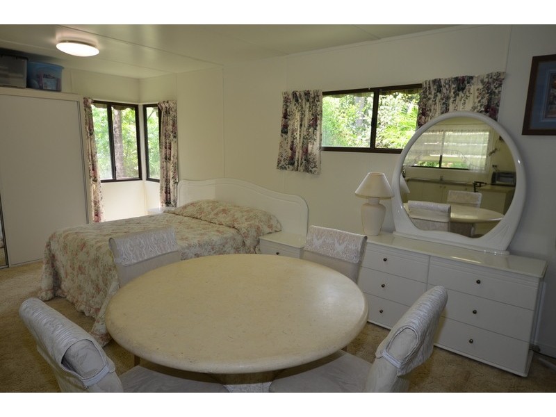 7 Benalla Road, Oak Valley QLD 4811