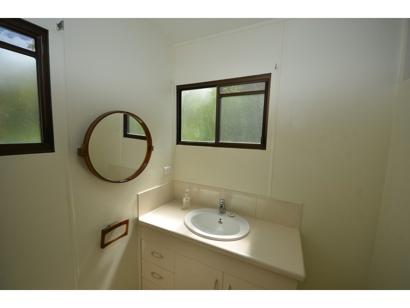 7 Benalla Road, Oak Valley QLD 4811