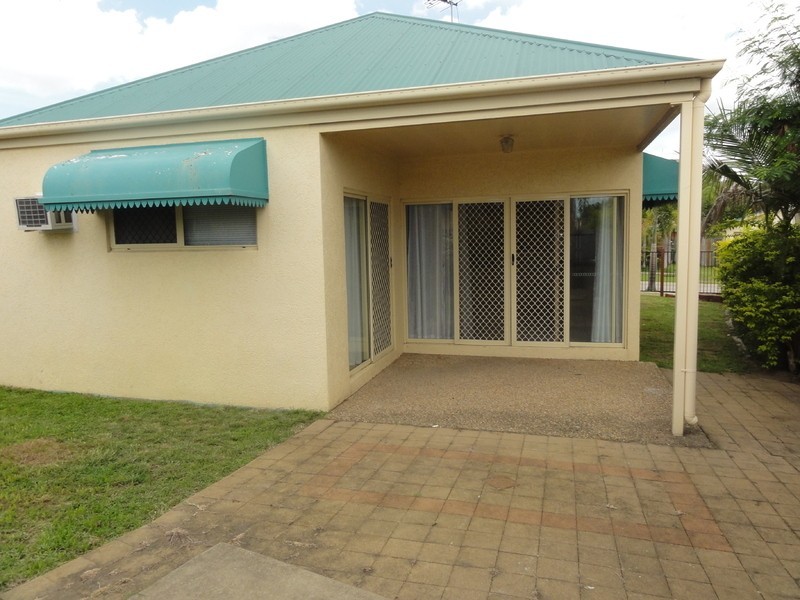 37 Southern Cross Circuit, Douglas QLD 4814