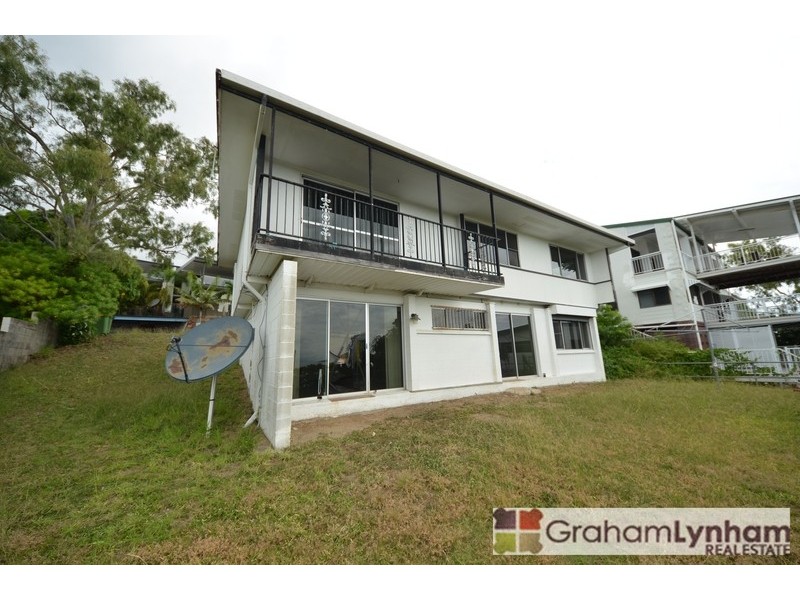 39 Gilbert Crescent, Castle Hill QLD 4810