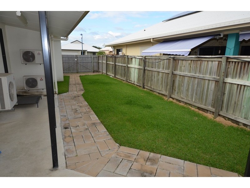 41 Sheerwater Parade, Douglas QLD 4814