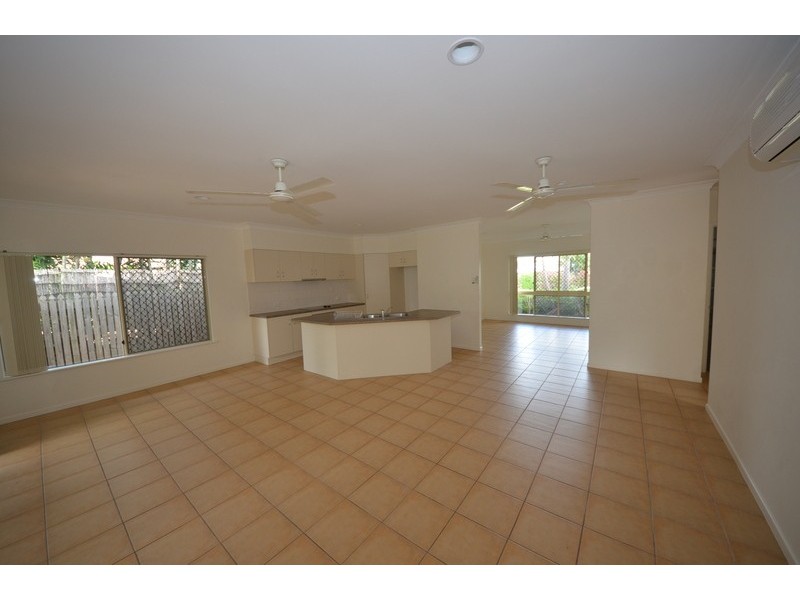 60 Freshwater Drive, Douglas QLD 4814