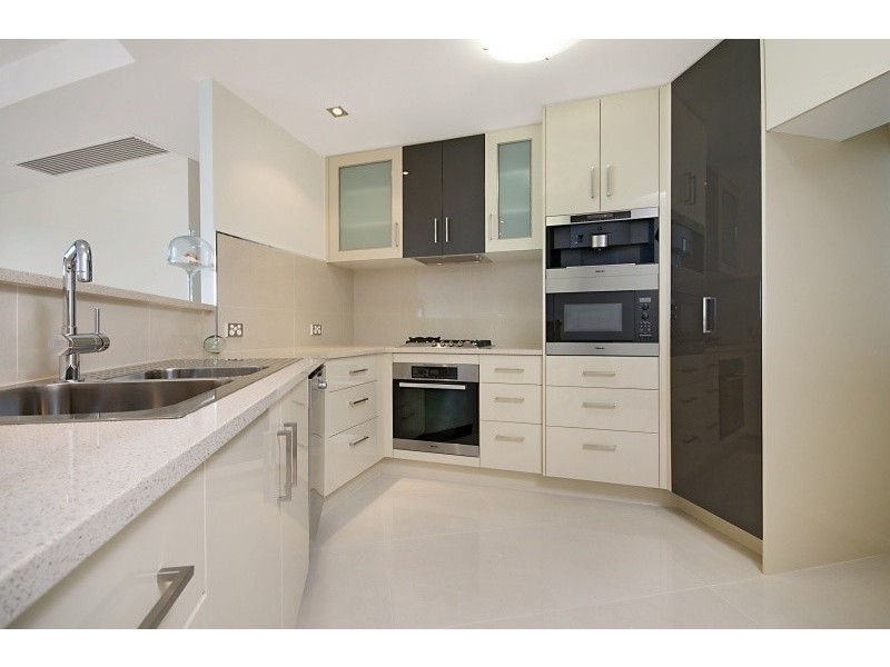 1/1 Little Street, Belgian Gardens QLD 4810
