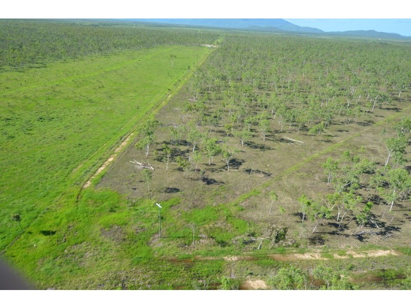 1197b Webb Road, Woodstock QLD 4816