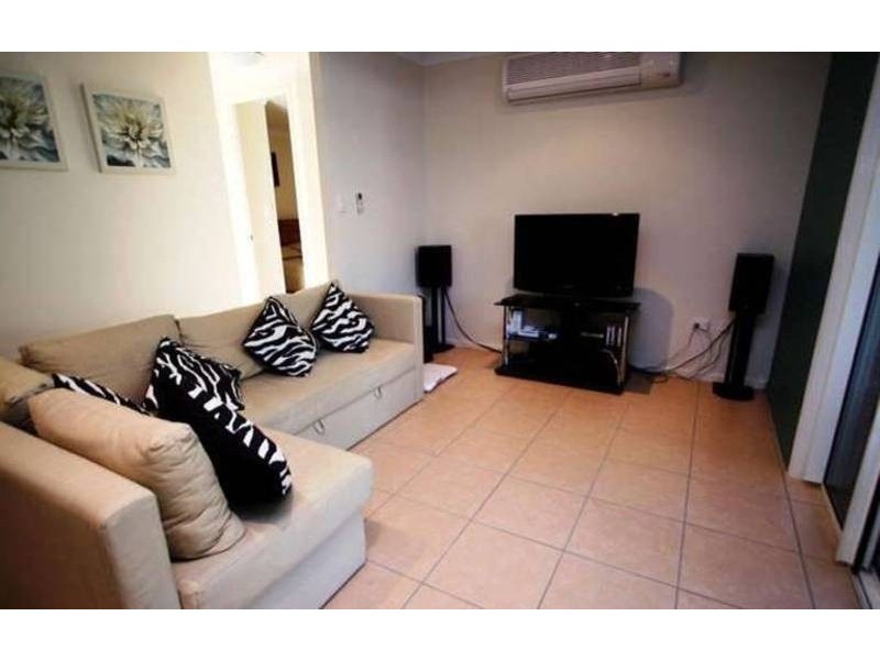 45 Greentree Circuit, Bushland Beach QLD 4818