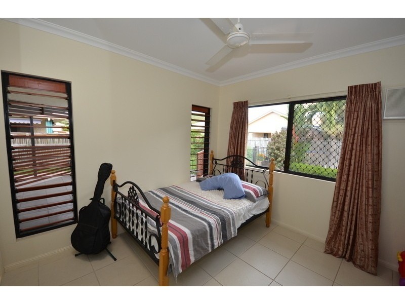 41 Sheerwater Parade, Douglas QLD 4814