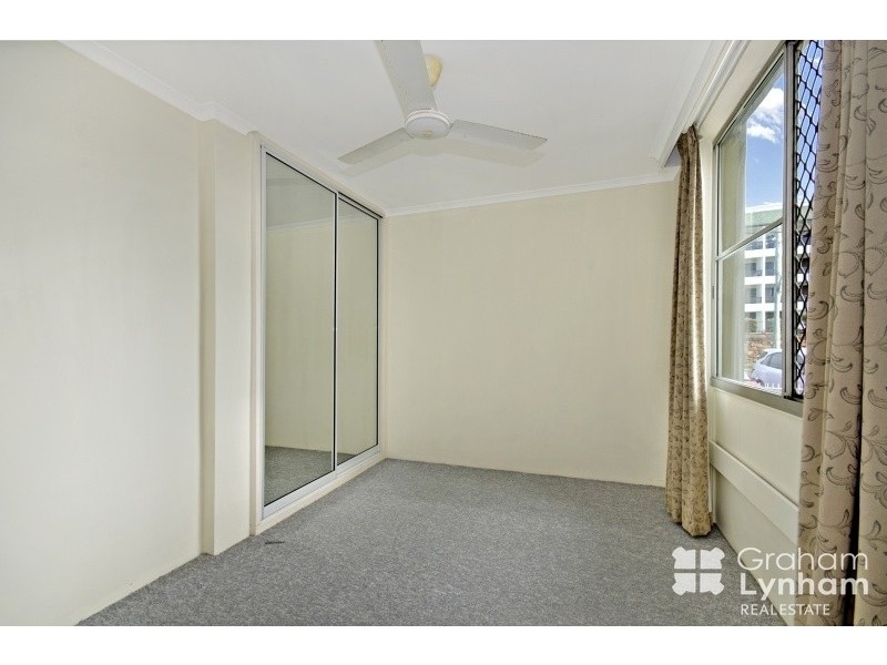 11/6 Hale Street, Townsville City QLD 4810