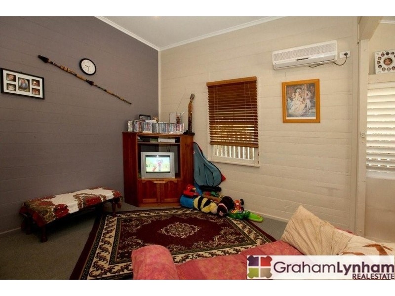 59 Perkins Street, South Townsville QLD 4810