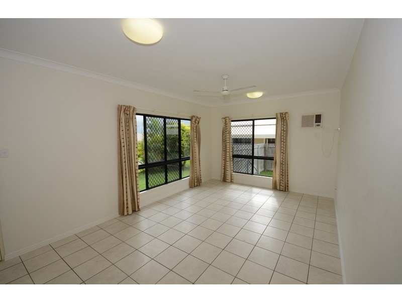 14 Fuji Court, Mount Louisa QLD 4814