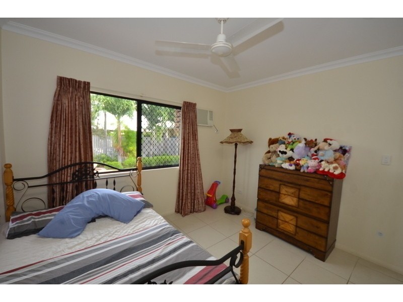 41 Sheerwater Parade, Douglas QLD 4814