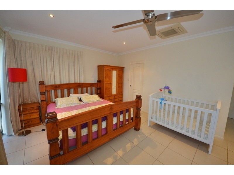 41 Sheerwater Parade, Douglas QLD 4814