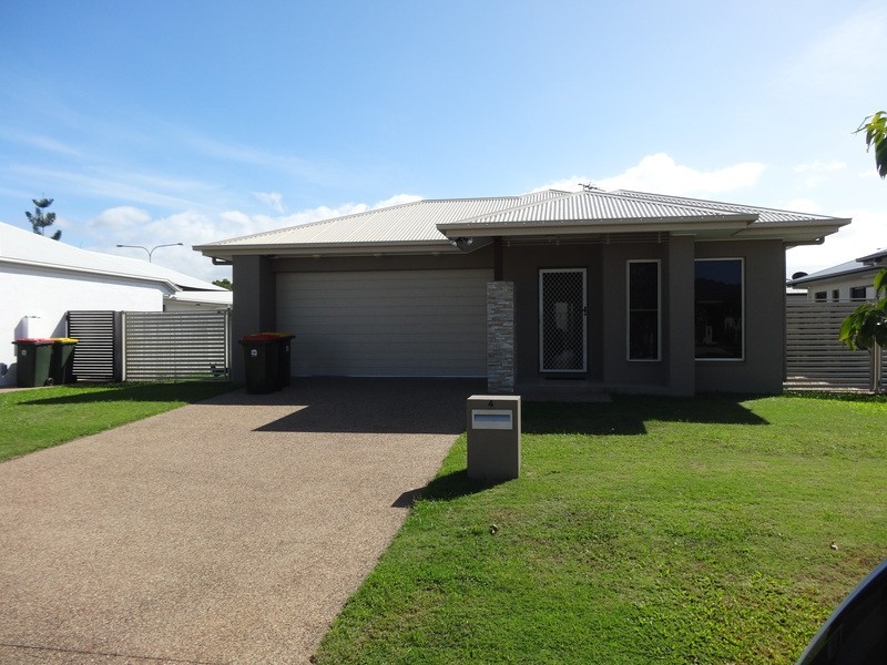 4 Yarra Crescent, Kelso QLD 4815