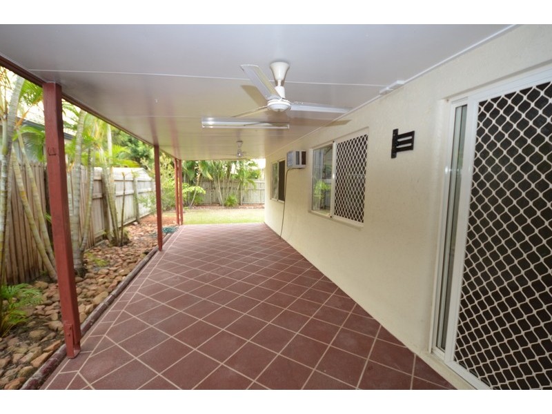 9 College Lane, Douglas QLD 4814