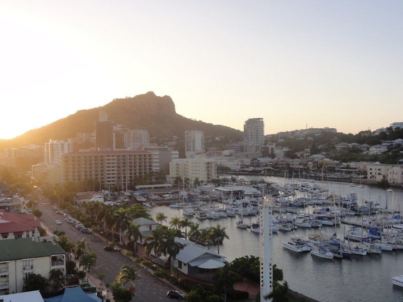 30 Palmer Street, South Townsville QLD 4810