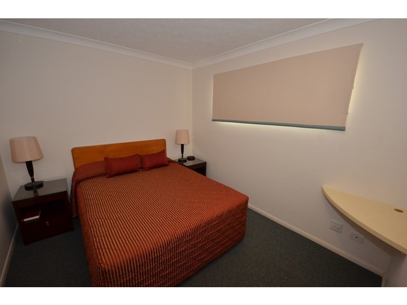 30 Palmer Street, South Townsville QLD 4810