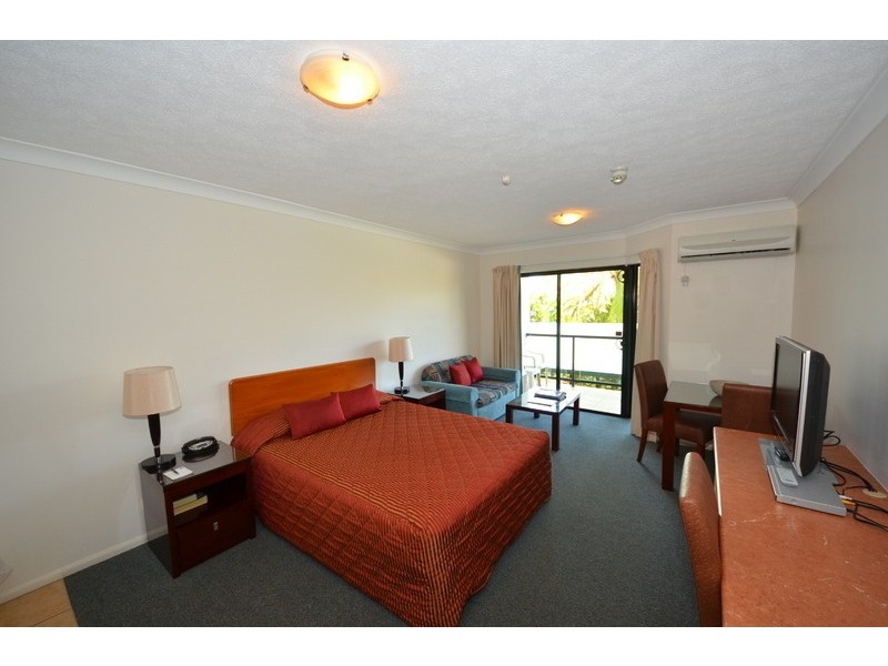 30 Palmer Street, South Townsville QLD 4810