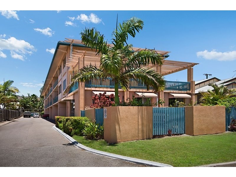 6/98 The Strand, North Ward QLD 4810