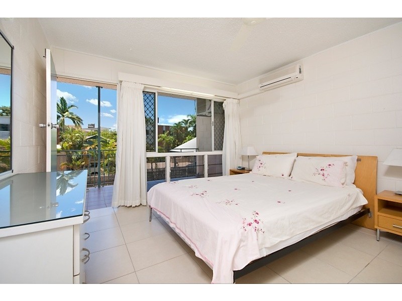6/98 The Strand, North Ward QLD 4810