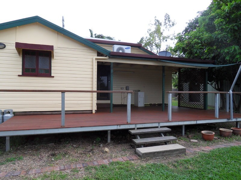 719 Bayswater Road, Mount Louisa QLD 4814