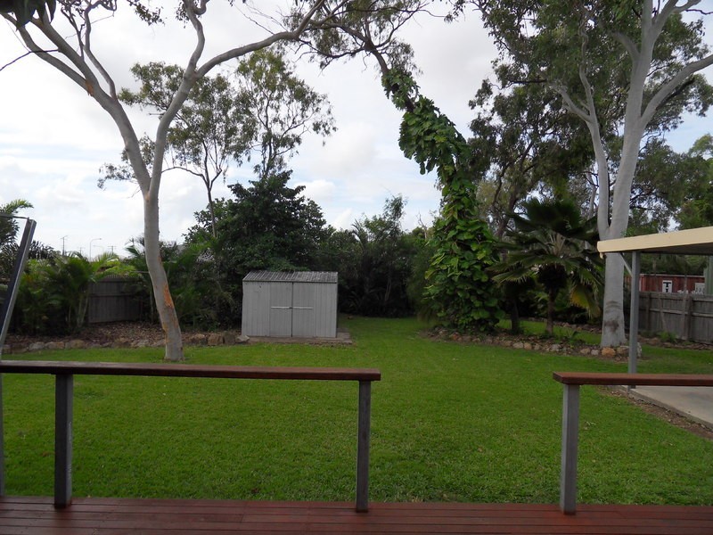 719 Bayswater Road, Mount Louisa QLD 4814