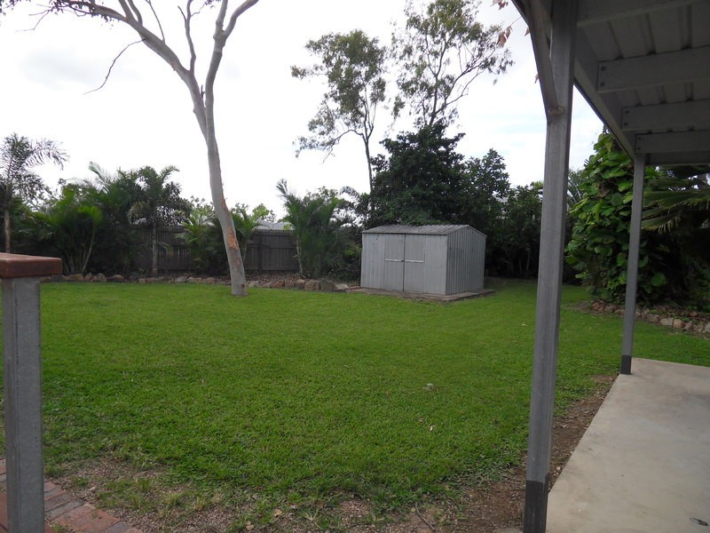 719 Bayswater Road, Mount Louisa QLD 4814