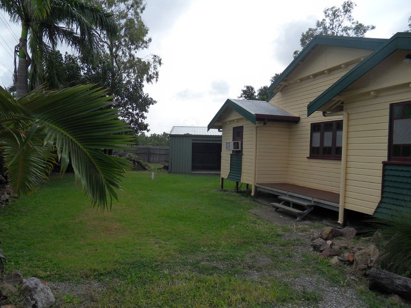 719 Bayswater Road, Mount Louisa QLD 4814