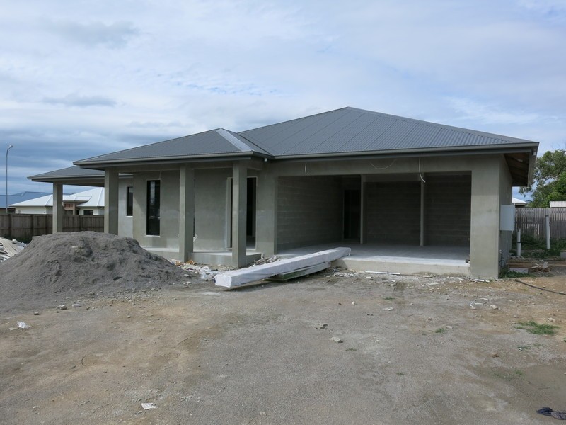 1 Blaise Court, Mount Louisa QLD 4814