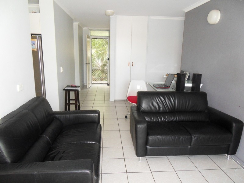 18/6 Hale Street, Townsville City QLD 4810