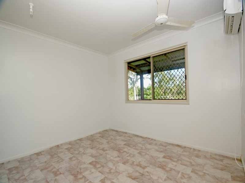 92 Hammond Way, Kelso QLD 4815