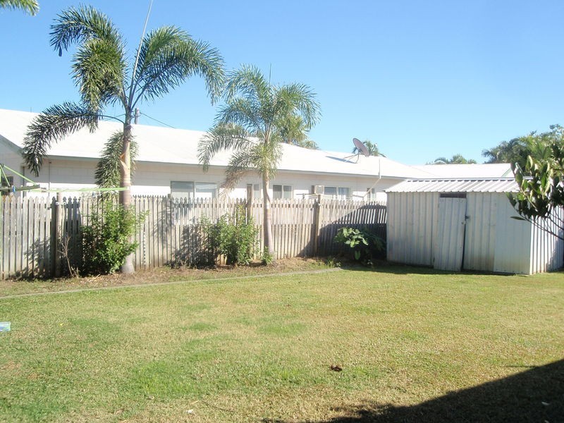23 Hamish Avenue, Rasmussen QLD 4815