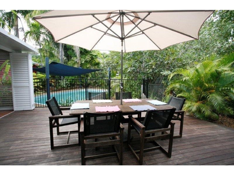 5 Elm Court, Bushland Beach QLD 4818
