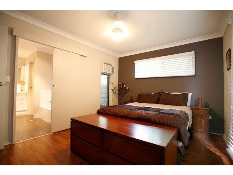 5 Elm Court, Bushland Beach QLD 4818